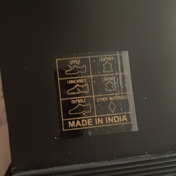 Urban Outfitters black sandals - Picture 6 of 6